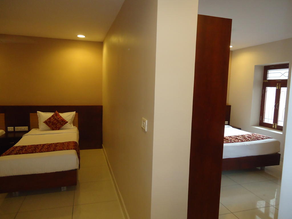 Pleasant Inn Pondicherry Ngoại thất bức ảnh