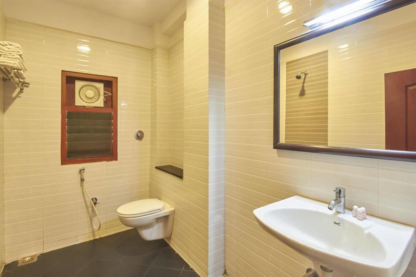 Pleasant Inn Pondicherry Ngoại thất bức ảnh