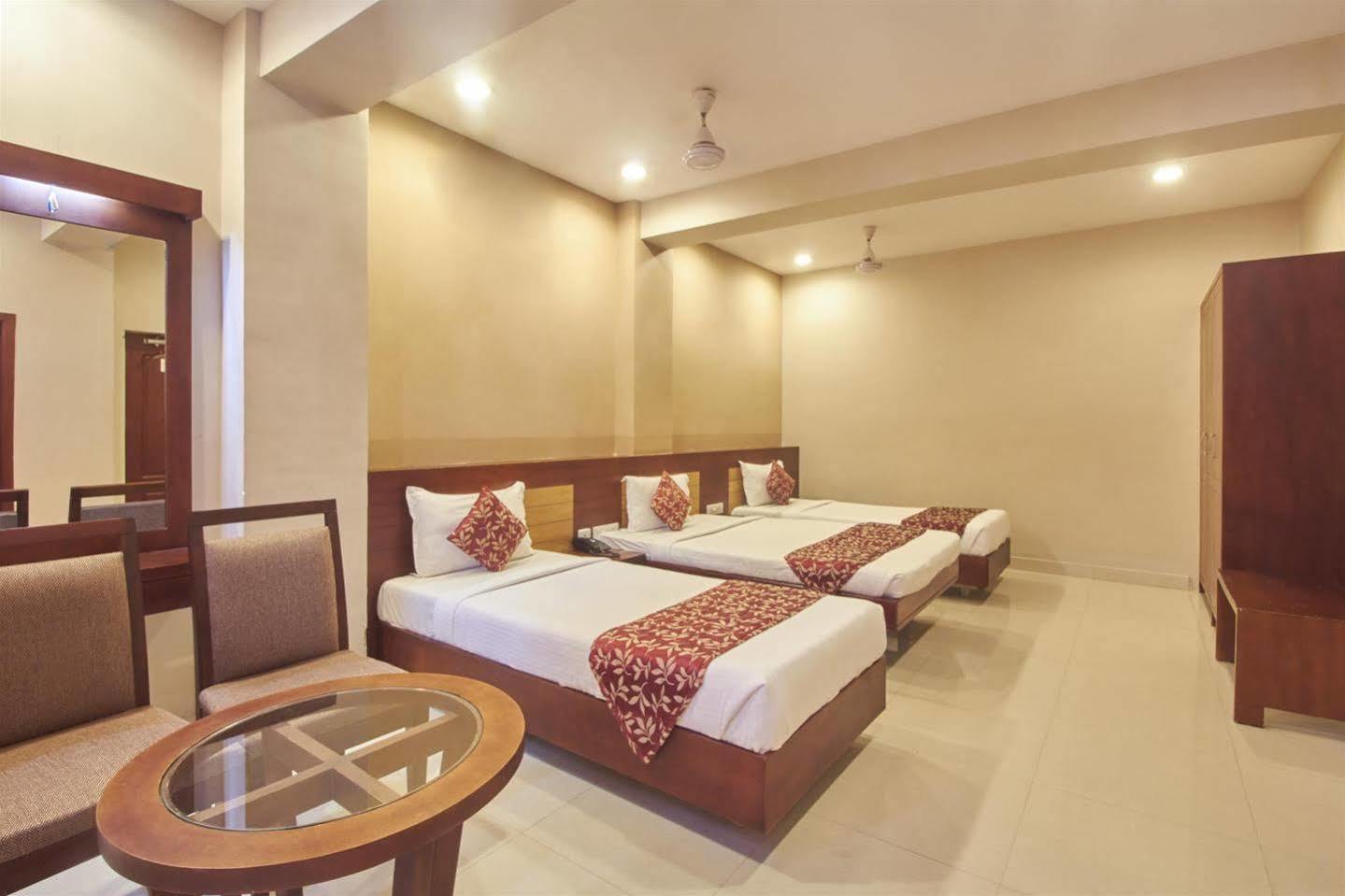 Pleasant Inn Pondicherry Ngoại thất bức ảnh